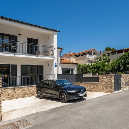 Luxury Apartments Villa San Avia Баньоле Екстериор снимка