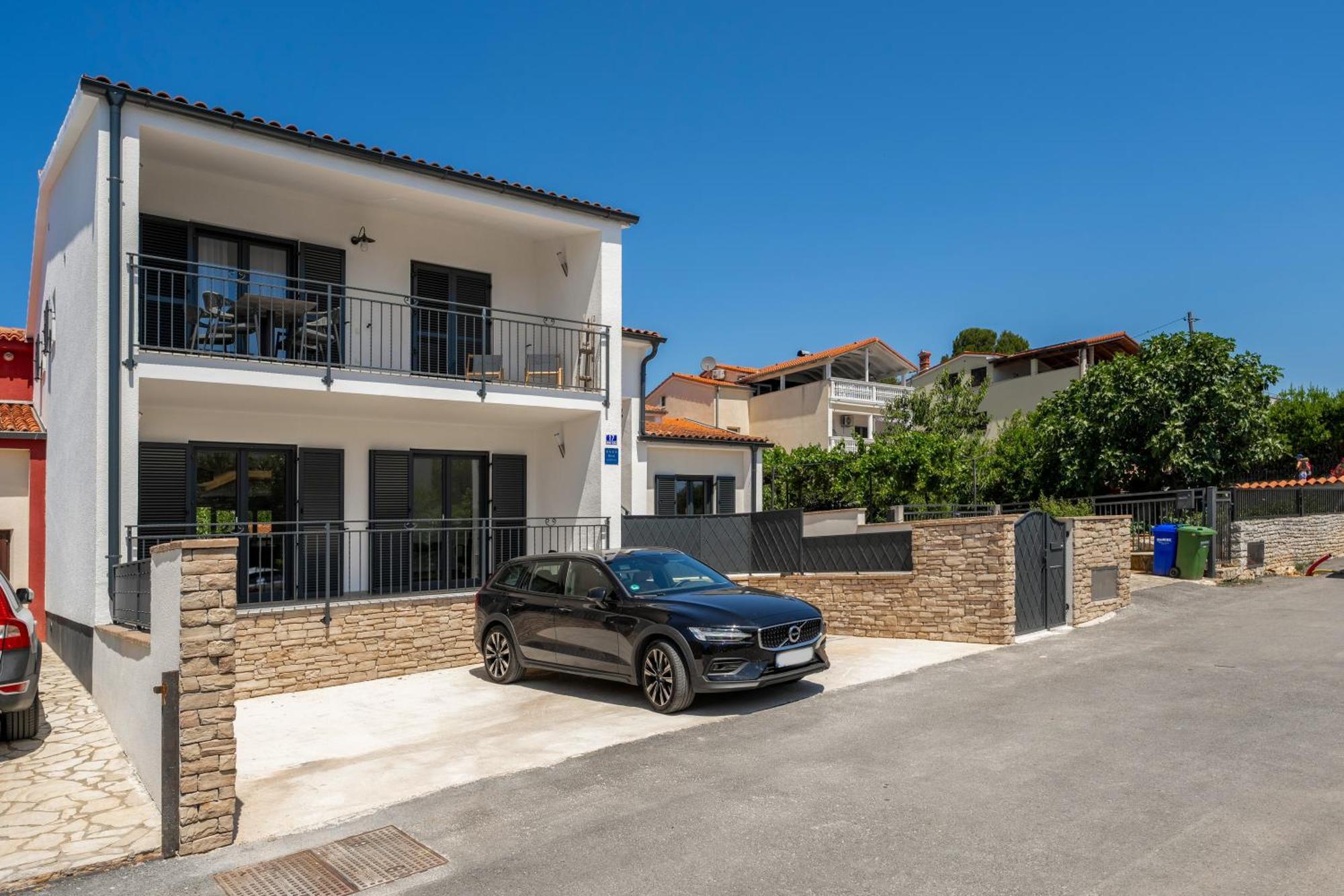 Luxury Apartments Villa San Avia Баньоле Екстериор снимка