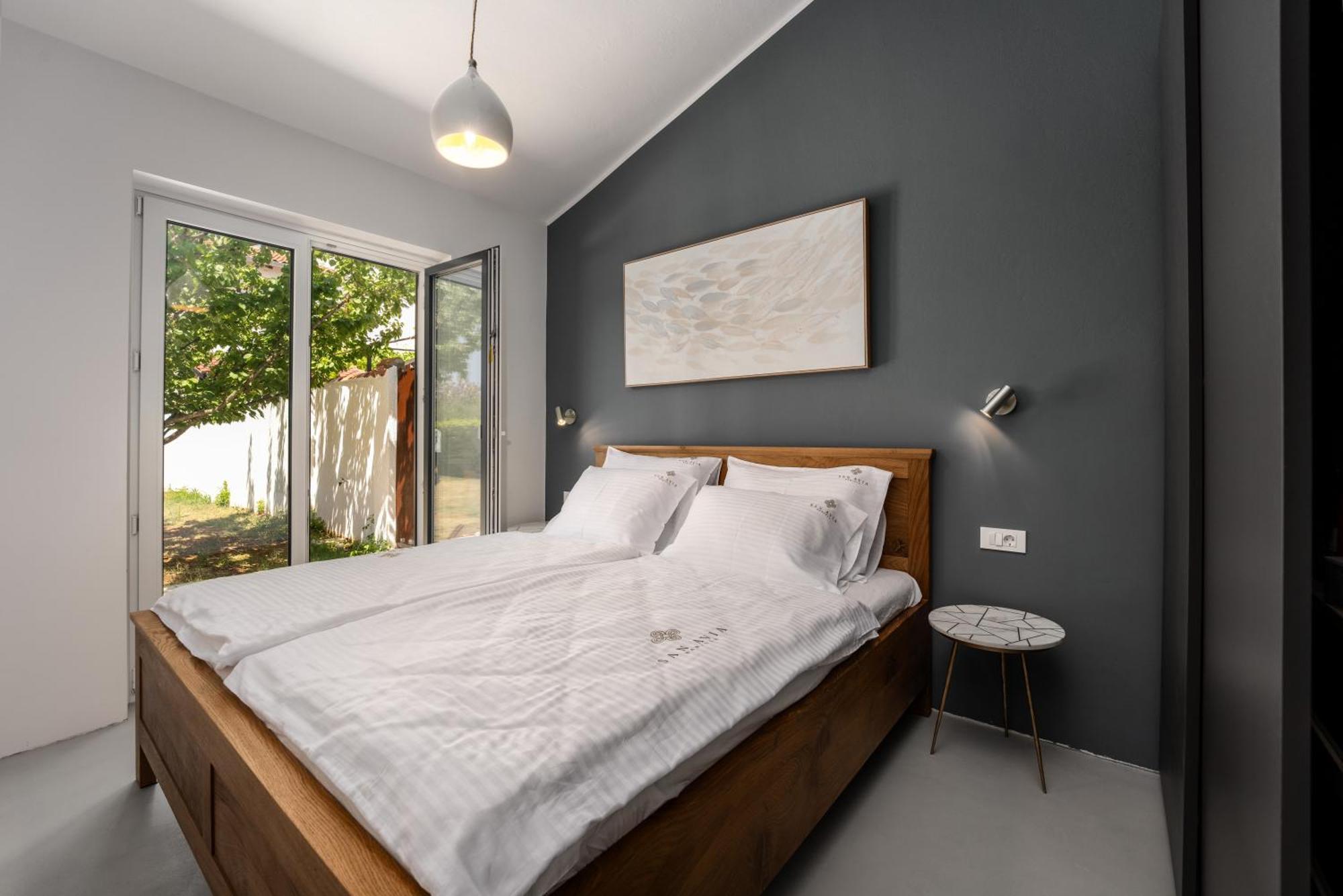 Luxury Apartments Villa San Avia Баньоле Екстериор снимка