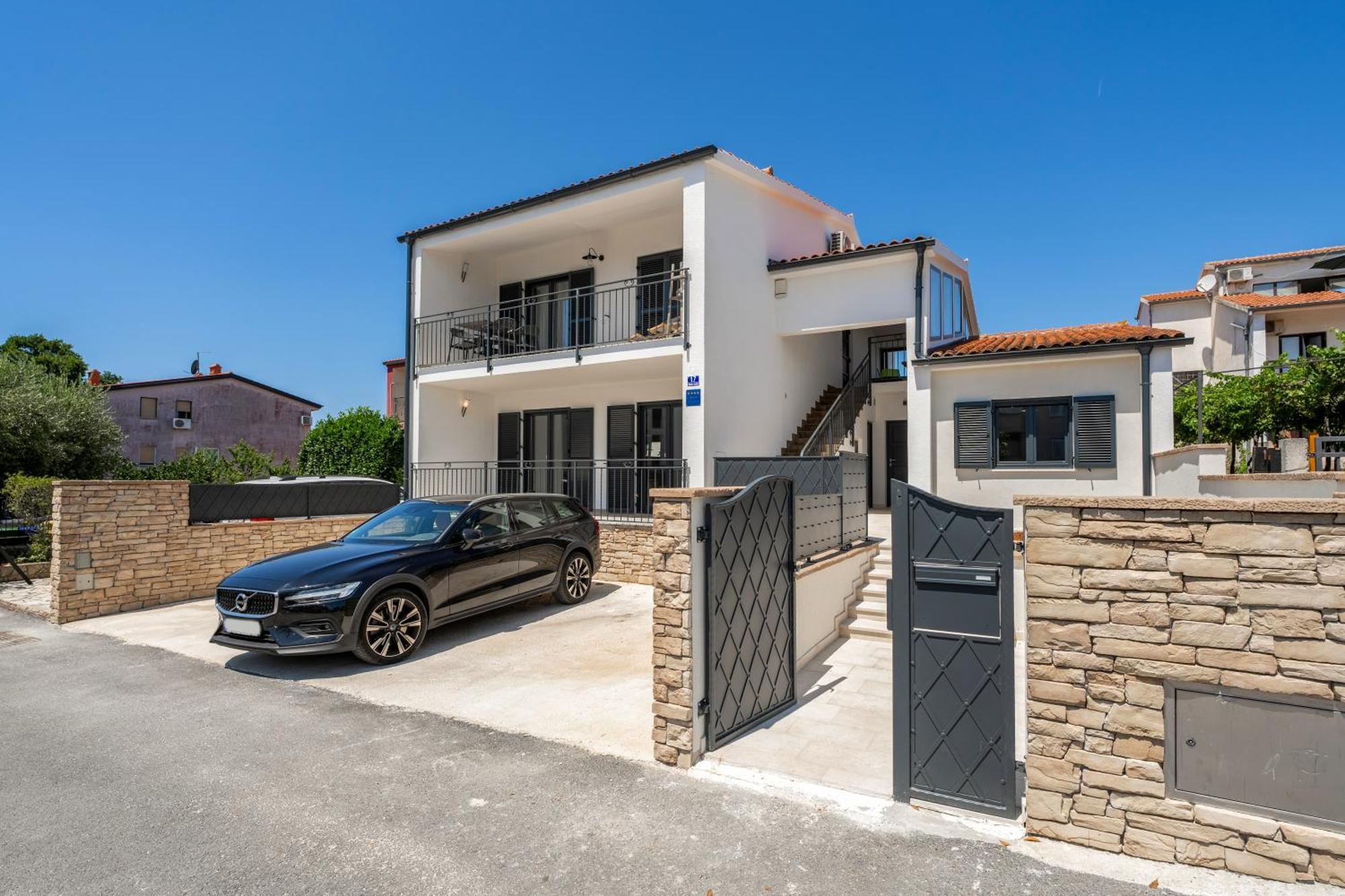 Luxury Apartments Villa San Avia Баньоле Екстериор снимка