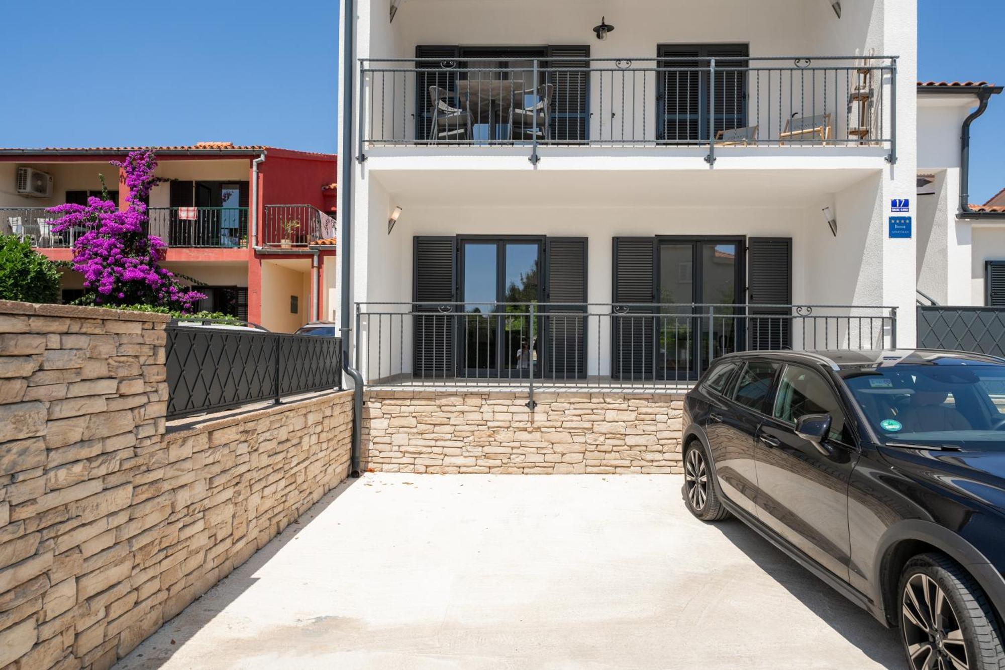 Luxury Apartments Villa San Avia Баньоле Екстериор снимка