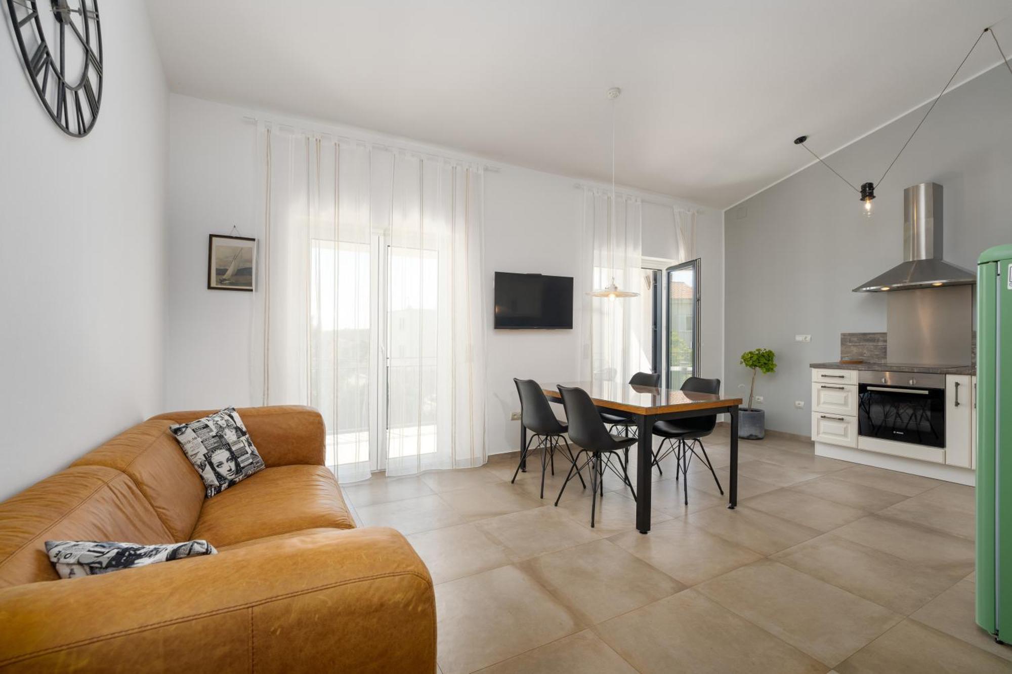 Luxury Apartments Villa San Avia Баньоле Екстериор снимка